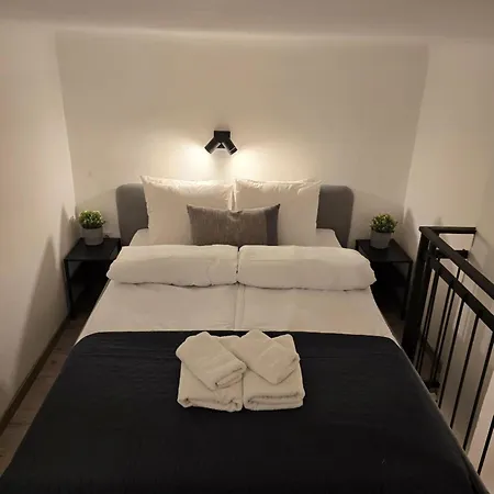 J67 Nest - In The Center Apartament